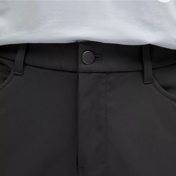 Lululemon ABC Pant Classic 28” in Obsidian. Men’s Size 38 x 28. - Picture 6 of 10